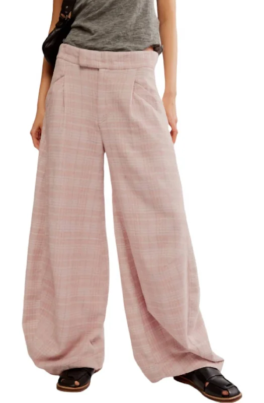 women's waterproof pantsTegan Barrel Trousers In Pale Mauve