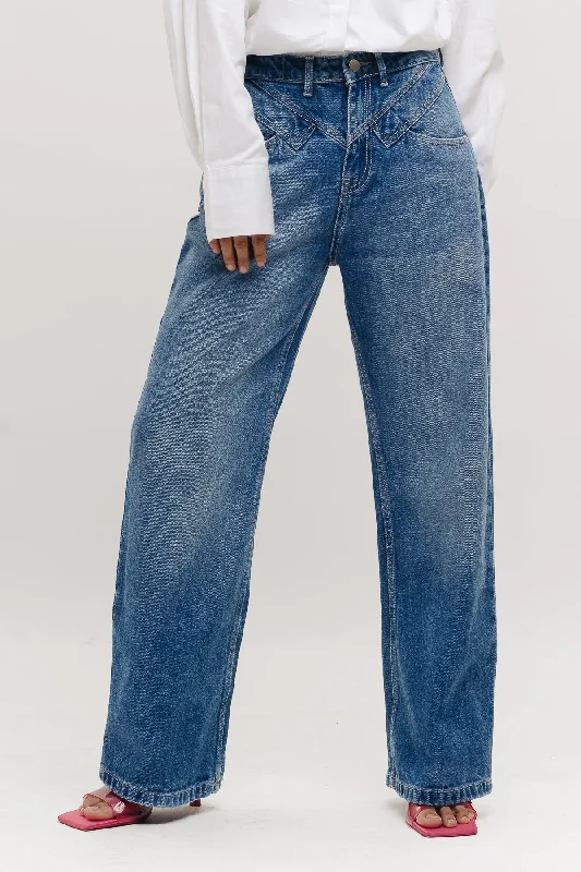 women's denim jeans for petite womenDouble Front Yoke Straight Fit Jeans