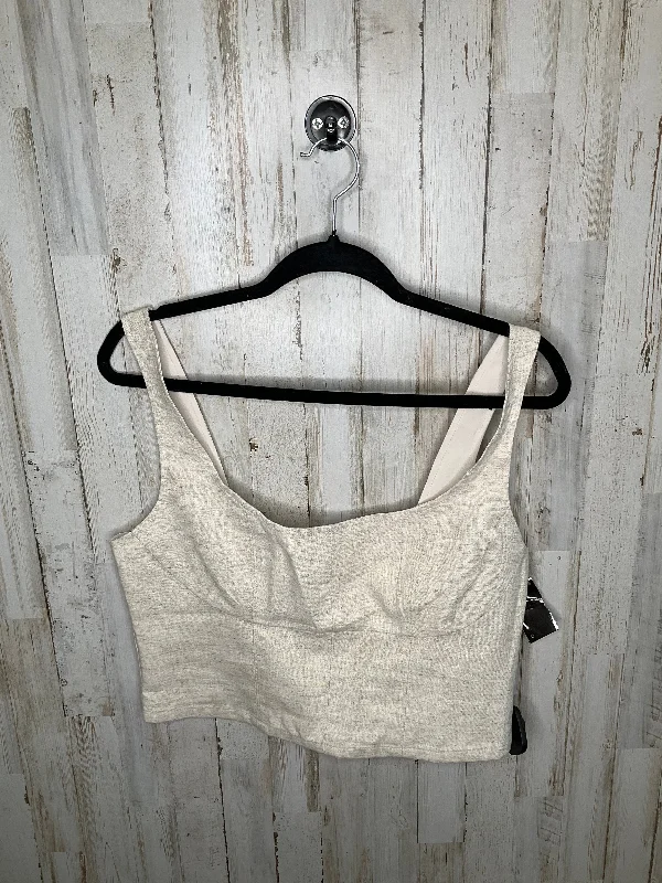 women's tops for picnics in the parkCream Top Sleeveless Banana Republic, Size 10