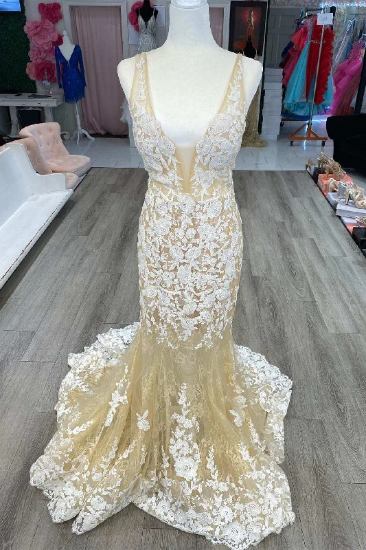 prom dresses with lace appliquésLight Yellow Floral Lace Plunge V Trumpet Long Prom Gown