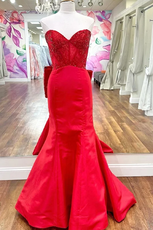 geometric print prom dressesRed Sequin-Embroidery Sweetheart Bow-Back Trumpet Prom Gown